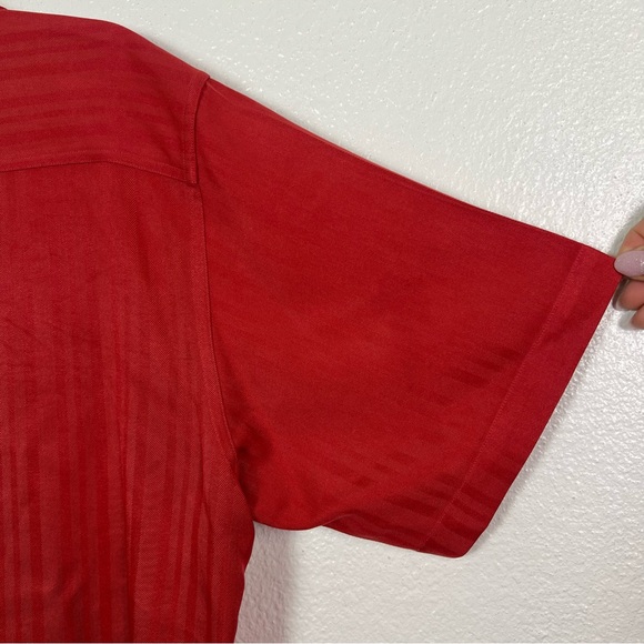 Tommy Bahama Women’s Silk Cropped Blouse Button Sz Medium Red Salmon Vintage - Picture 11 of 15